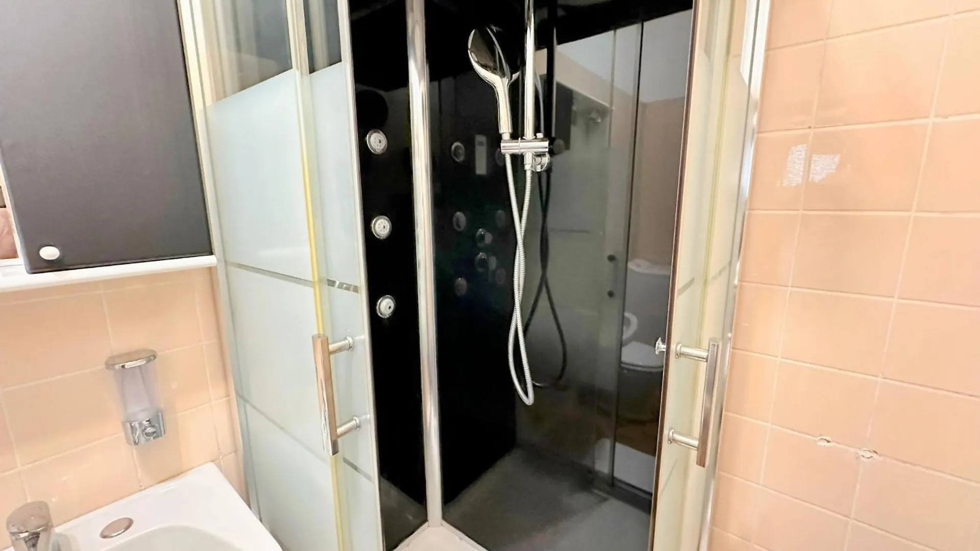 Apartament Esclusivo Rifugio Monti Al Niguarda, Milano 0*, Mediolan Włochy
