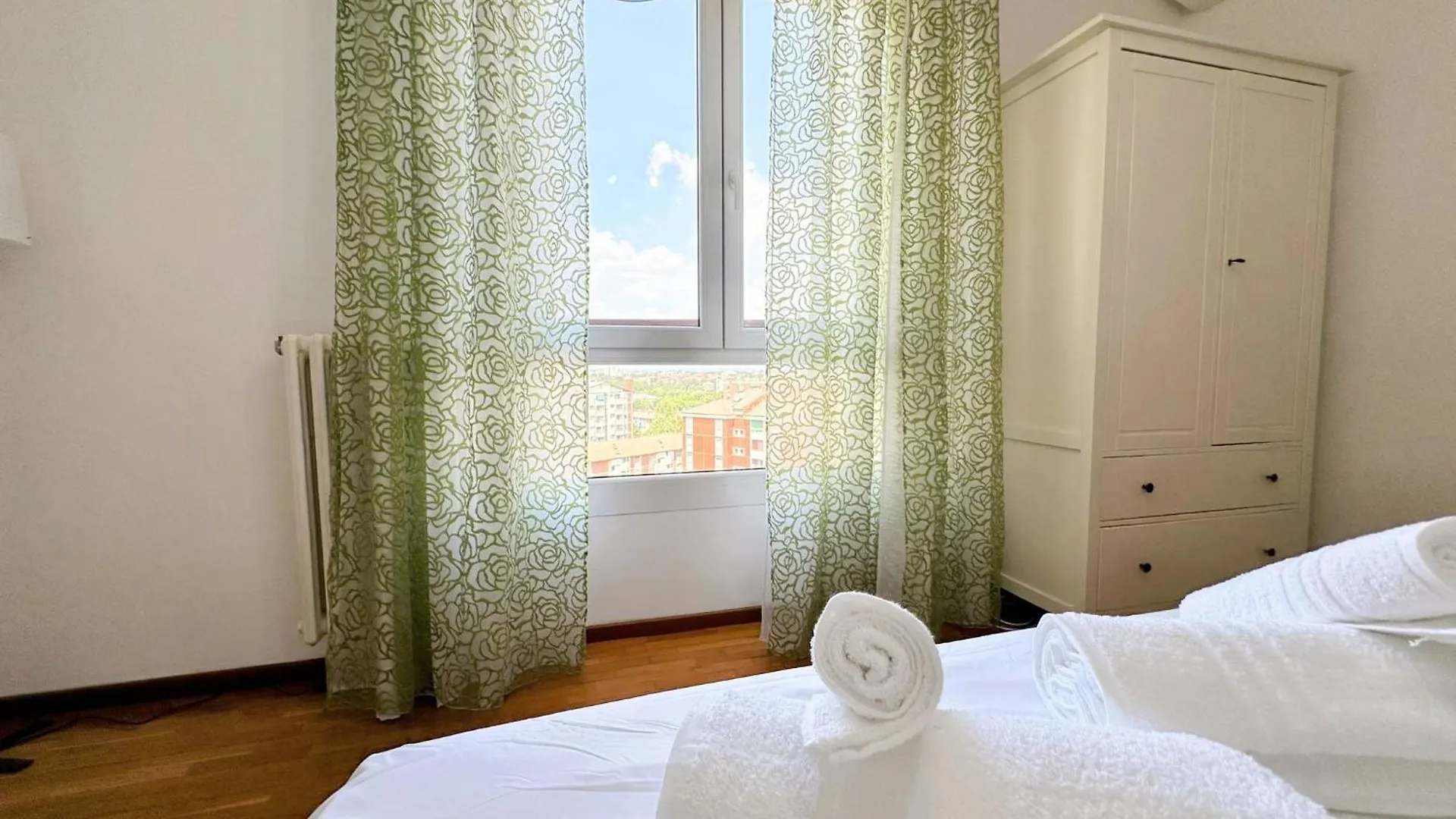 Esclusivo Rifugio Monti Al Niguarda, Milano Apartment Italy